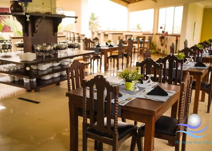 The Ocean Pearl Hotel Negombo