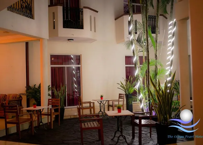 The Ocean Pearl Hotel Negombo