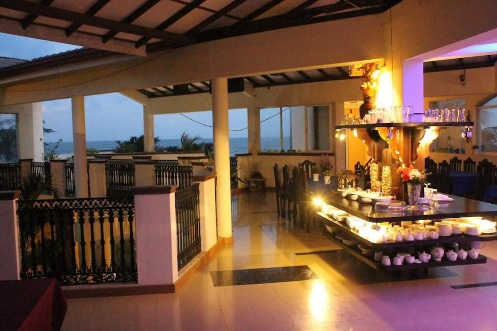 The Ocean Pearl Negombo