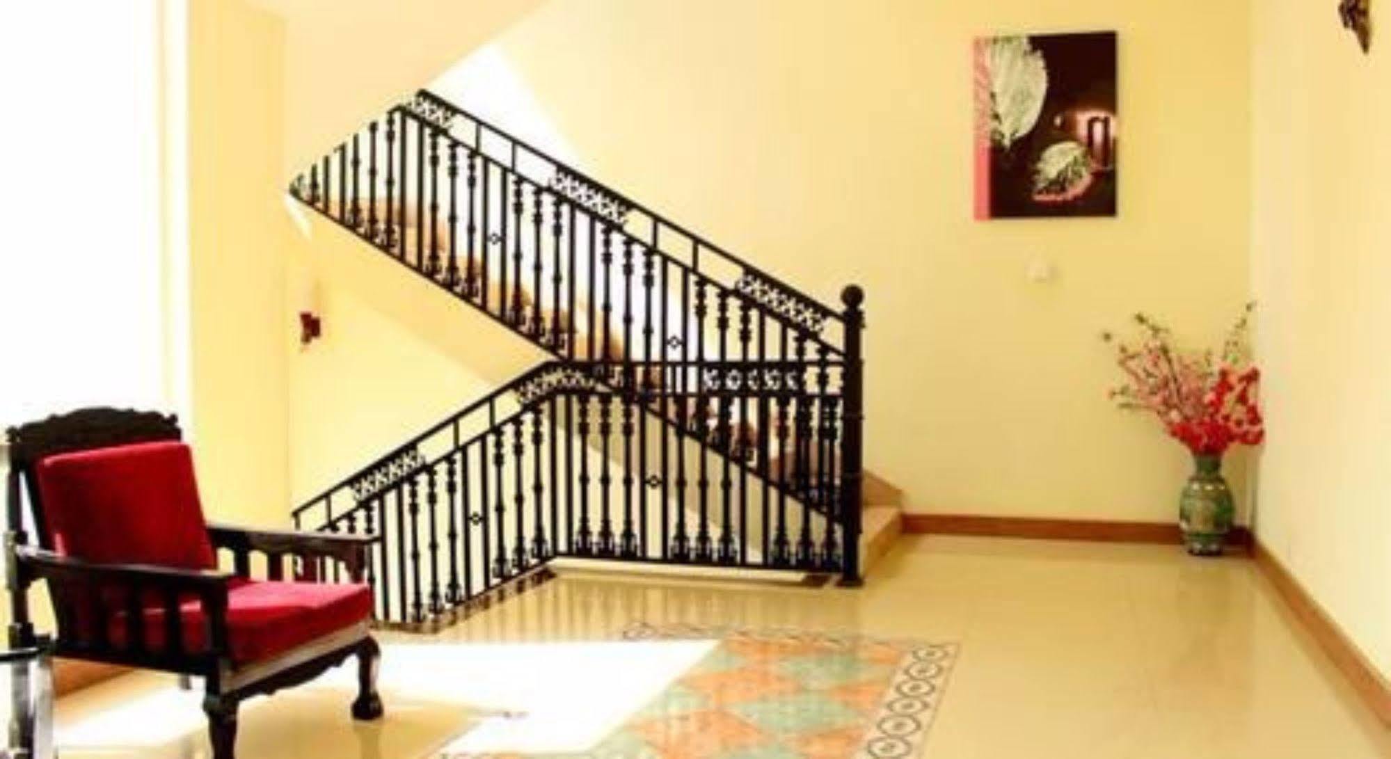 The Ocean Pearl Hotel Negombo